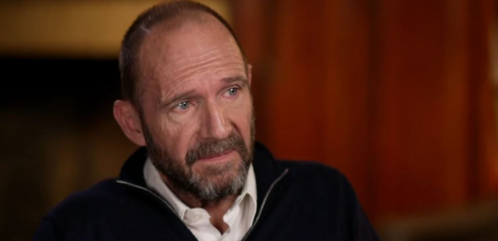 ralph fiennes height